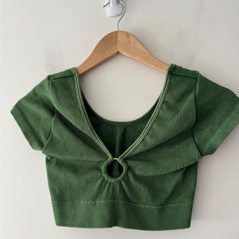 Aerie Ribbed‎ Green Seamless O Ring V Neck Crop Top